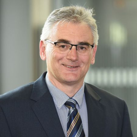 "Prof. Dr. Harry Giesler"