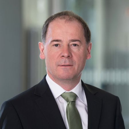 "Prof. Dr. Ludwig M. Bauer"