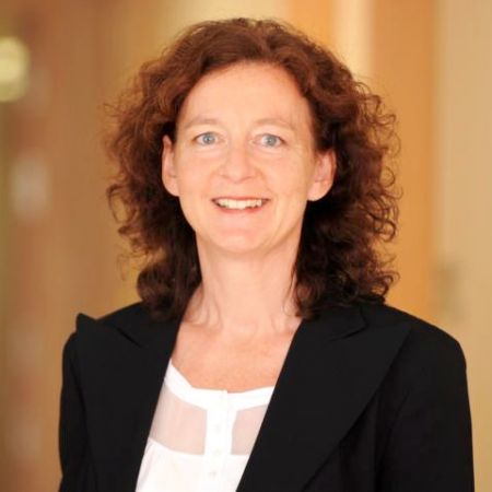 "Heidrun Lindenhayn-Triadafilidis"